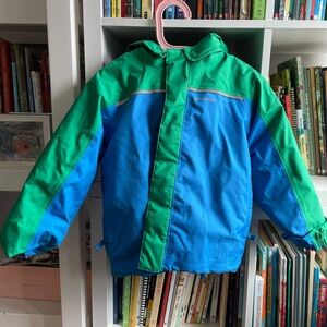 Patagonia Kids Snow Pile Jacket Ski Jacket in Blue and Green